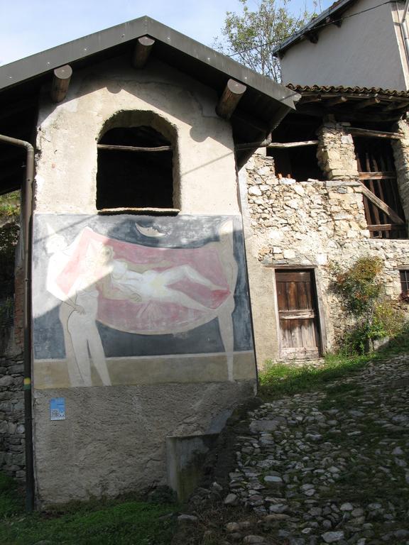 Locanda Del Pittore Arcumeggia Exteriör bild